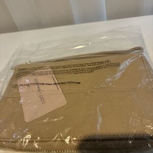 Lost + Wander Wallet NEW WORRYFREE PASSPORT WALLET